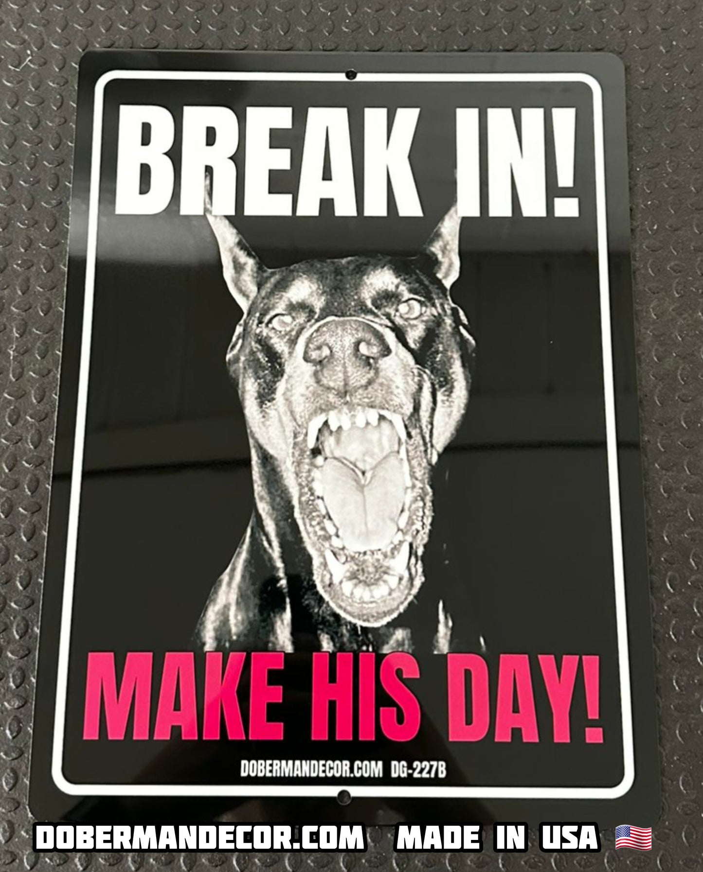 Doberman Sign DG-227